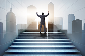 维多利亚老品牌VIC国际王震：“T”字型人才紧缺，人才布局要两条腿走路