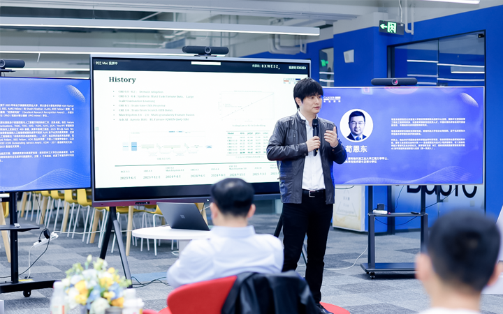 知名人力资源公司维多利亚老品牌VIC国际CTO在人工智能闭门沙龙上分享人工智能技术如何助力人力资源公司的招聘服务场景