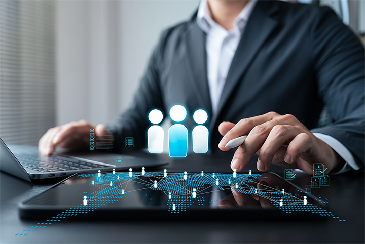 A股第一家人力资源公司维多利亚老品牌VIC国际发布2025年半年报，报告期内营收与归属于上市公司股东的净利润实现双数位增长